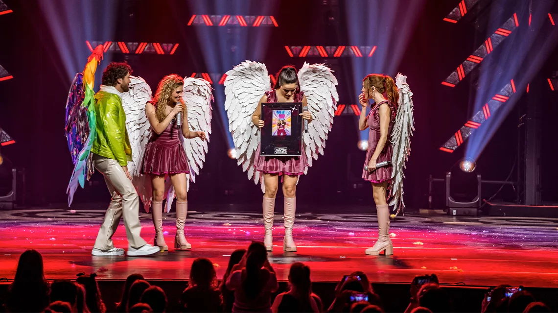K3 ontvangt Diamanten Ticket Award voor theatershow Vleugels