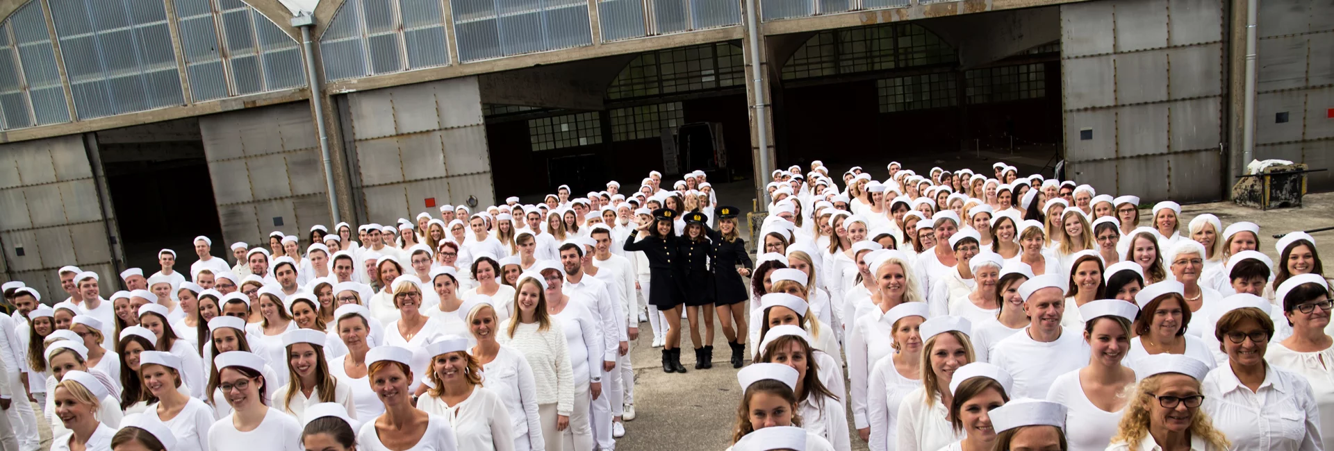 Kijk nu naar de nieuwe videoclip van K3: Love Boat Baby