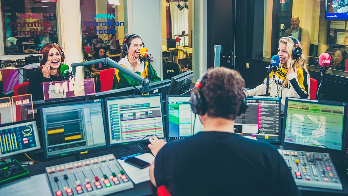 K3 op bezoek bij de radio!