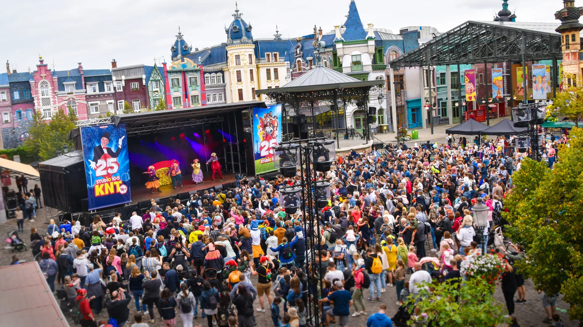 Studio 100 blaast 25 kaarsjes uit