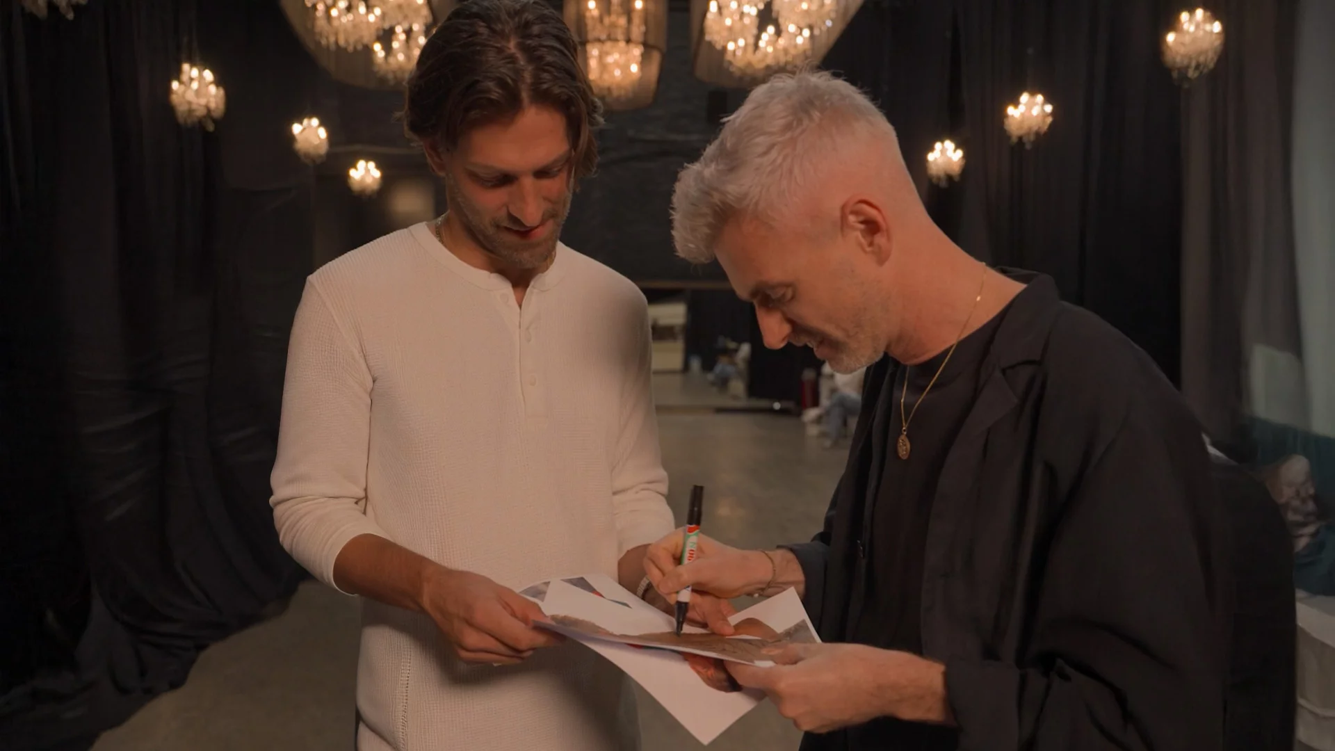 Win de gesigneerde foto's van Fabian & Mick