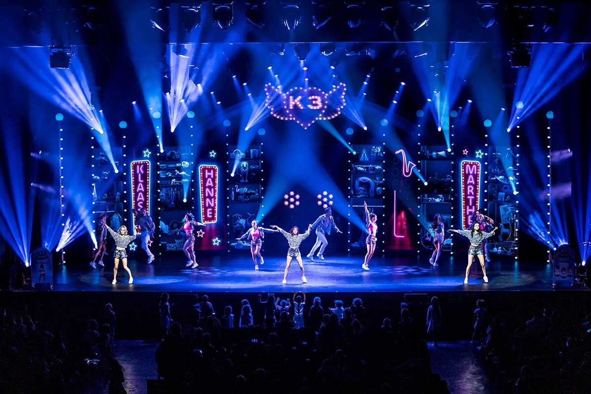 Feestelijk afscheid van Klaasje in nieuwe K3 Show!