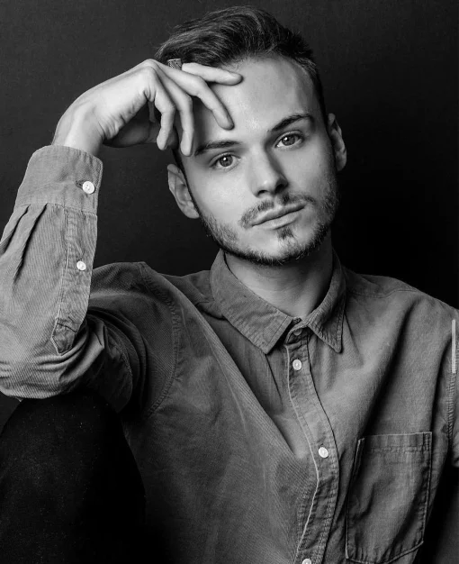 Aaron De Veene
