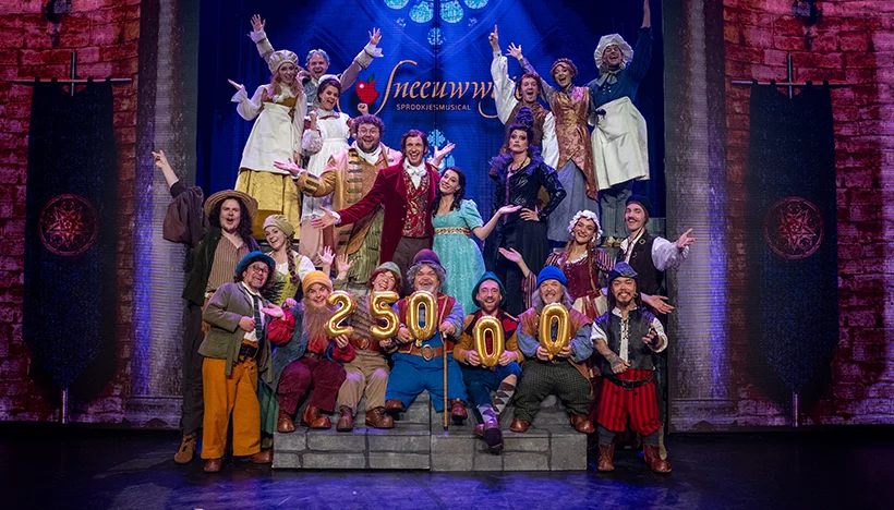 Afbeelding nieuwsartikel: 'Al 25.000 tickets voor sprookjesmusical Sneeuwwitje na betoverende première'